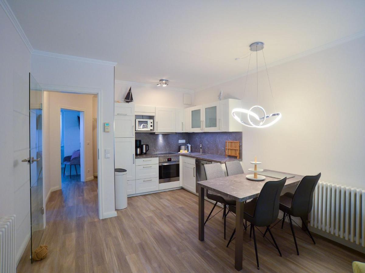 Komfortplus Mit 2 Schlafzimmern Und Balkon Im Obergeschoss 005 * Ostseebad Binz